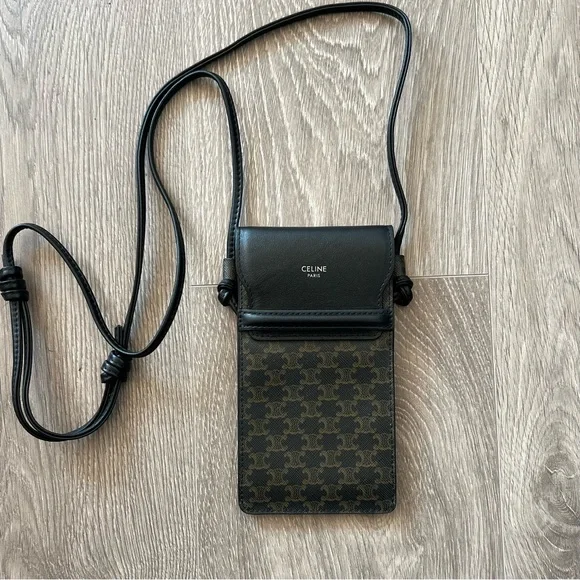 Celine × Hedi Slimane PHONE POUCH Bag WITH FLAP IN TRIOMPHE CANVAS AND LAMBSKIN - Picture 3 of 11